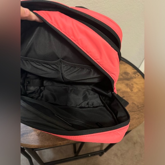 CALPAK luka 15L backpack watermelon - Picture 7 of 8